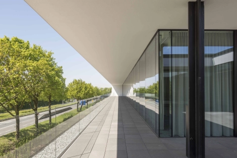 Kantoor gebouw Eribo Waregem aannemer vastgoed bouw