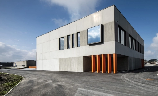 Devagro Desselgem Eribo aannemer bouw Waregem