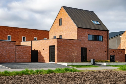 Anzegem villa bouw aannemer Eribo Waregem vastgoed