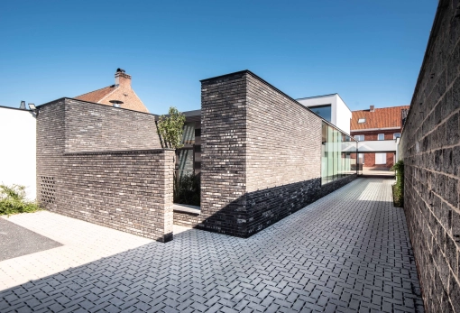 Tandarts praktijk bouw aannemer vastgoed Eribo Waregem 