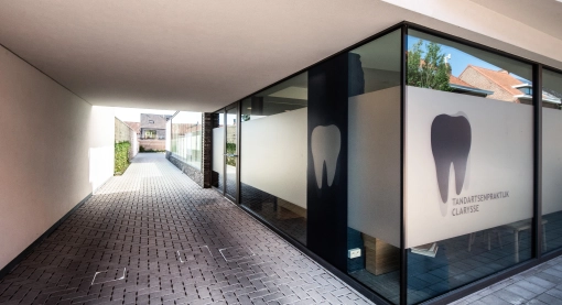 Tandarts praktijk bouw aannemer vastgoed Eribo Waregem 