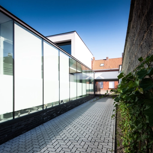 Tandarts praktijk bouw aannemer vastgoed Eribo Waregem 