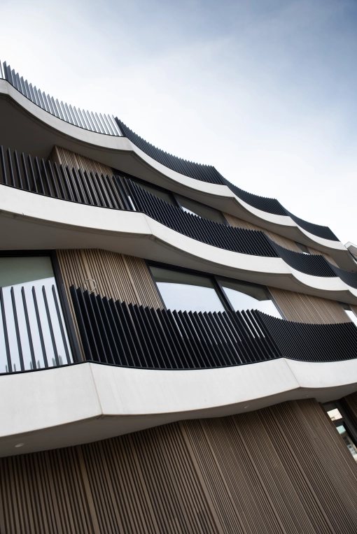 Midas Kortrijk Eribo aannemer bouw appartementen