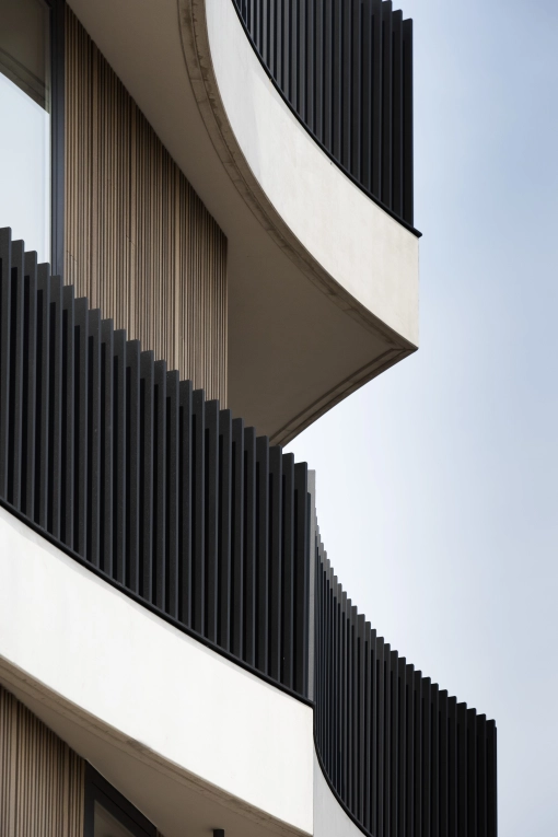 Midas Kortrijk Eribo aannemer bouw appartementen