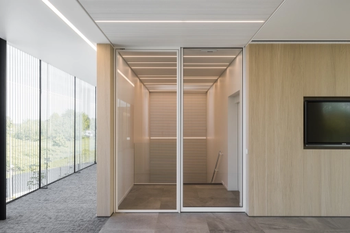 Kantoor gebouw Eribo Waregem aannemer vastgoed bouw